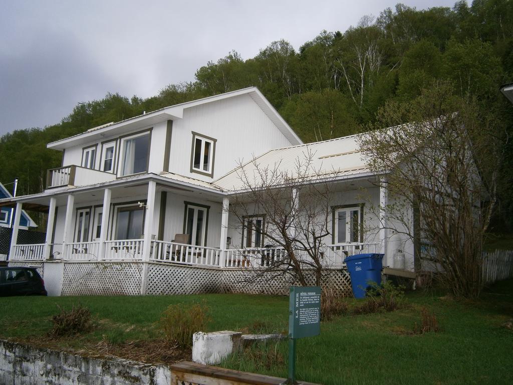 Apartement Mirador Du Fjord L'Anse-Saint-Jean Exterior photo