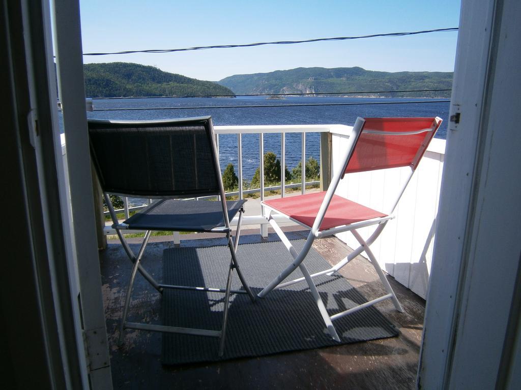 Apartement Mirador Du Fjord L'Anse-Saint-Jean Exterior photo