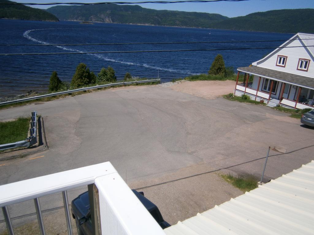 Apartement Mirador Du Fjord L'Anse-Saint-Jean Exterior photo